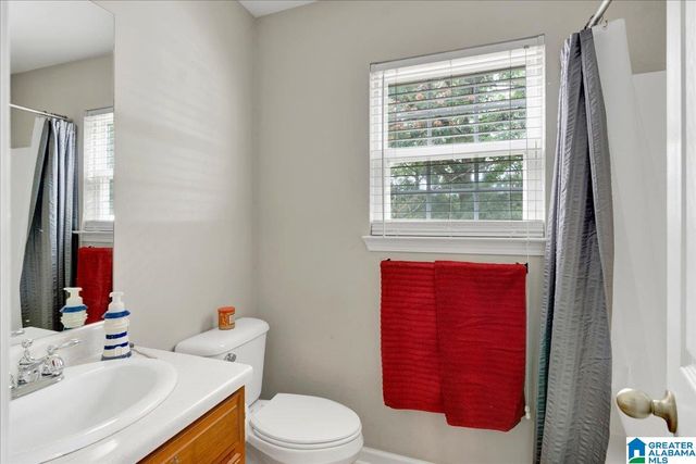 402 ROCK CREEK ROAD, Sylvan Springs, AL 35118