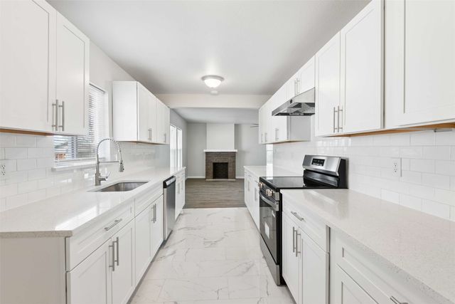 940 E Ramsey Avenue, Fort Worth, TX 76104