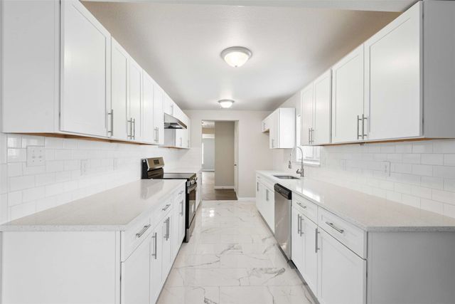 940 E Ramsey Avenue, Fort Worth, TX 76104