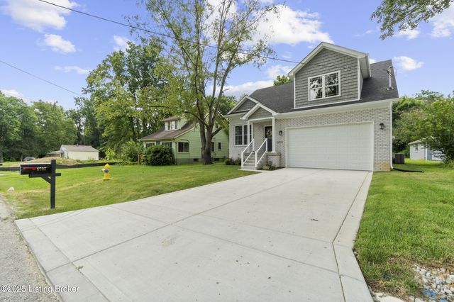 6702 Shirley Ave, Prospect, KY 40059
