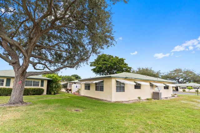 249 Cardinal Lane, Delray Beach, FL 33445