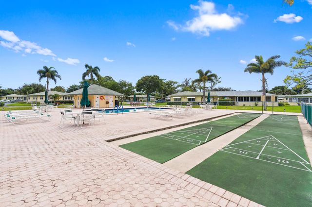 249 Cardinal Lane, Delray Beach, FL 33445