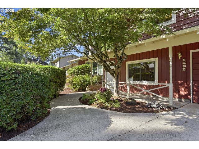 1522 RUSSET Dr, Eugene, OR 97401