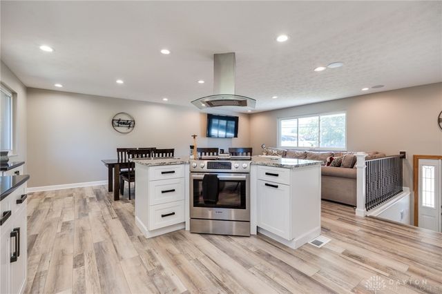 1605 Belvo Road, Miamisburg, OH 45342