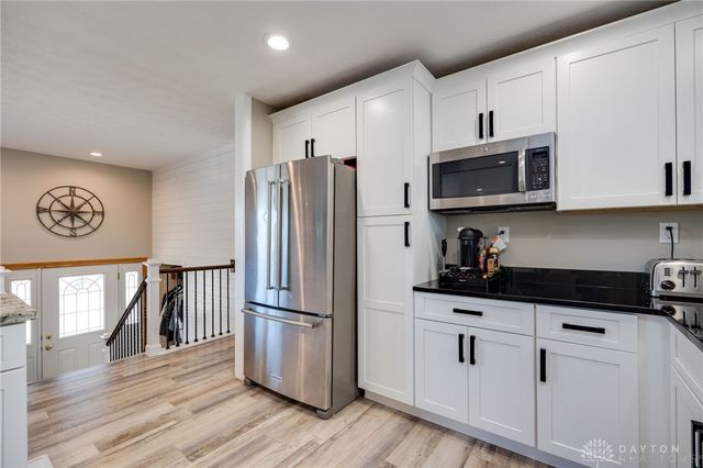1605 Belvo Road, Miamisburg, OH 45342