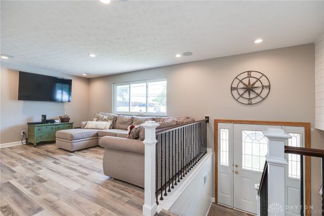 1605 Belvo Road, Miamisburg, OH 45342