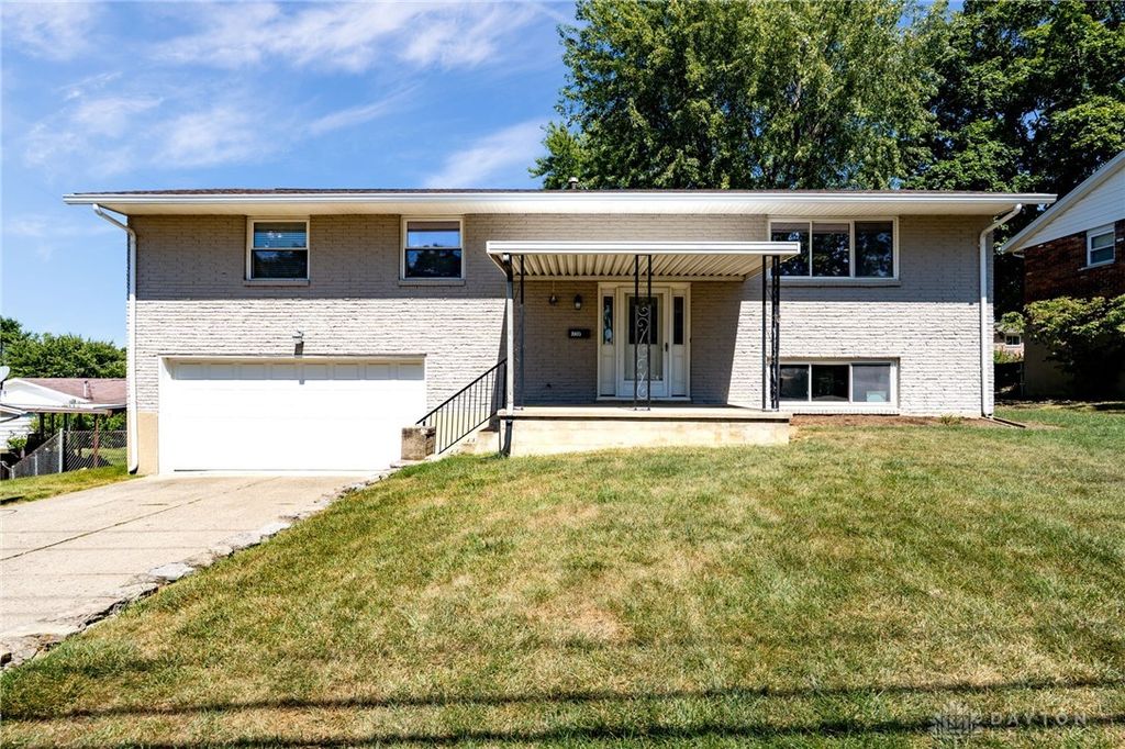 1605 Belvo Road, Miamisburg, OH 45342