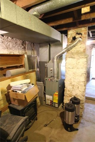 326 Isacks Street, Lecompton, KS 66050