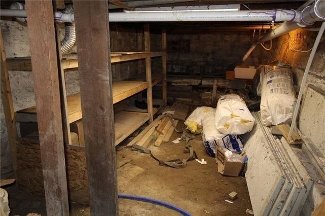 326 Isacks Street, Lecompton, KS 66050