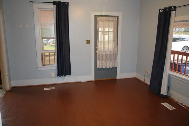 326 Isacks Street, Lecompton, KS 66050