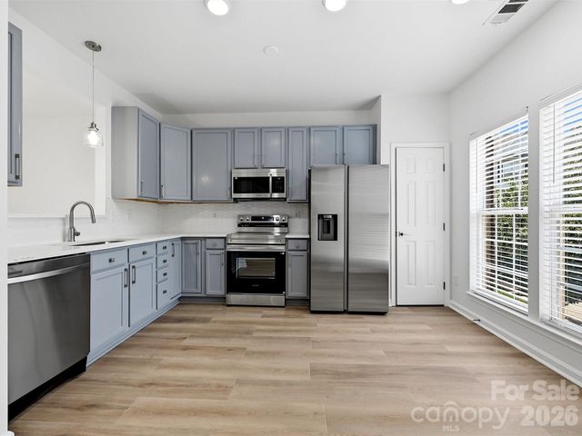 9538 Blossom Hill Drive, Huntersville, NC 28078