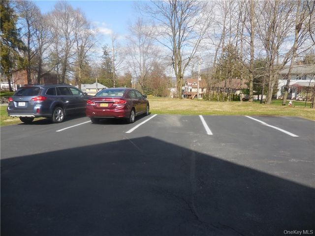 78 Duncan Avenue 4, Cornwall On Hudson, NY 12520