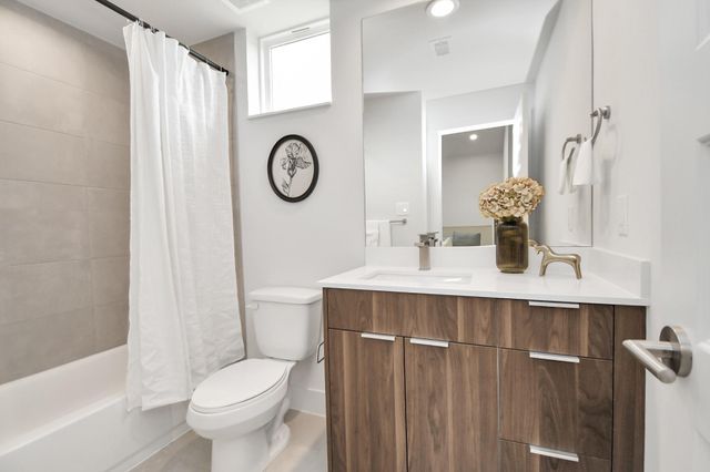 4002 Boho Lane, Houston, TX 77045