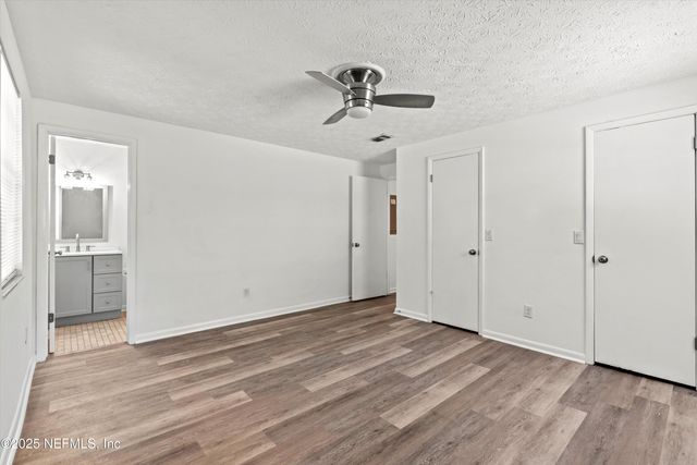 2021 LAKE WEIR Avenue, Jacksonville, FL 32210