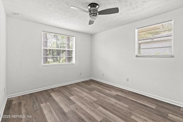 2021 LAKE WEIR Avenue, Jacksonville, FL 32210