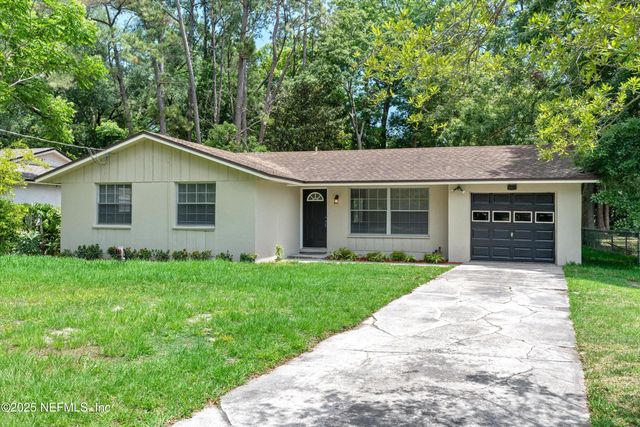 2021 LAKE WEIR Avenue, Jacksonville, FL 32210
