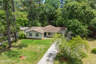 2021 LAKE WEIR Avenue, Jacksonville, FL 32210