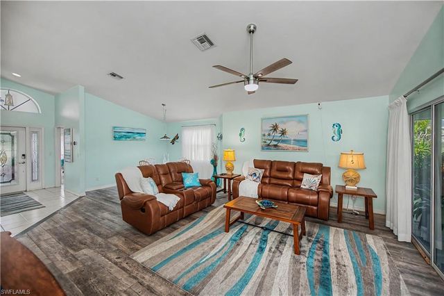 3474 Clubview DR, North Fort Myers, FL 33917