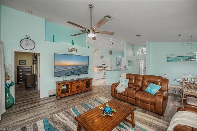 3474 Clubview DR, North Fort Myers, FL 33917