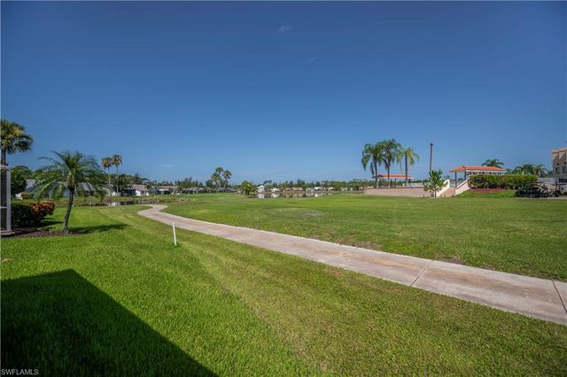 3474 Clubview DR, North Fort Myers, FL 33917