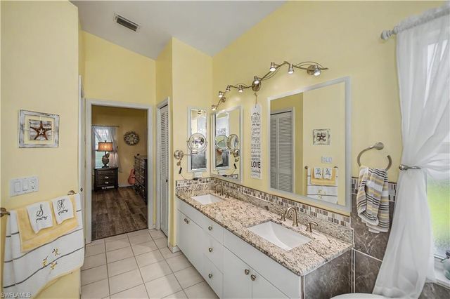 3474 Clubview DR, North Fort Myers, FL 33917