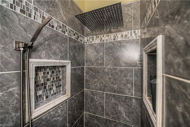 3474 Clubview DR, North Fort Myers, FL 33917