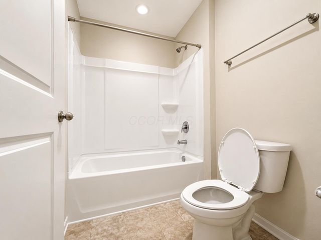438 Faulkner Drive, Lithopolis, OH 43136