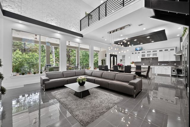 234 City View Court, Cedar Hill, TX 75104