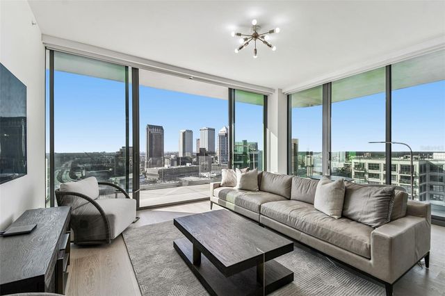 1000 WATER STREET 2202, Tampa, FL 33602