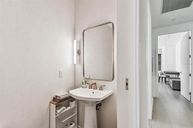 1000 WATER STREET 2202, Tampa, FL 33602