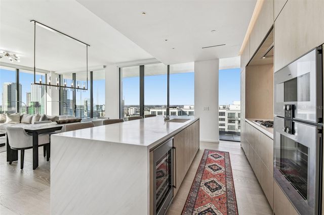 1000 WATER STREET 2202, Tampa, FL 33602