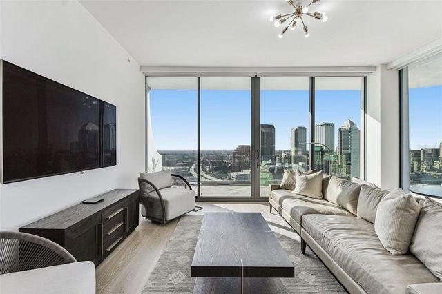 1000 WATER STREET 2202, Tampa, FL 33602