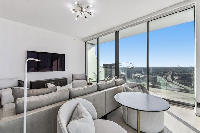 1000 WATER STREET 2202, Tampa, FL 33602