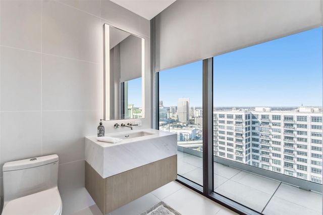 1000 WATER STREET 2202, Tampa, FL 33602