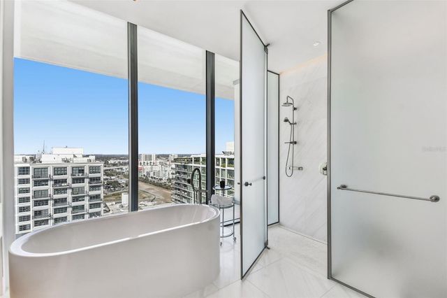 1000 WATER STREET 2202, Tampa, FL 33602