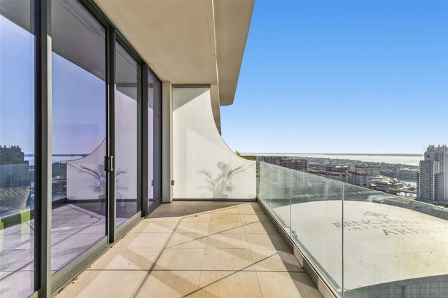 1000 WATER STREET 2202, Tampa, FL 33602