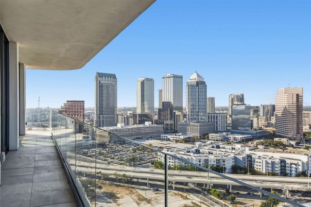 1000 WATER STREET 2202, Tampa, FL 33602