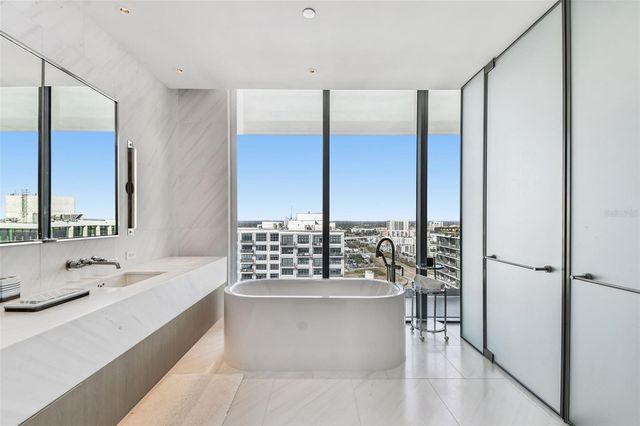 1000 WATER STREET 2202, Tampa, FL 33602