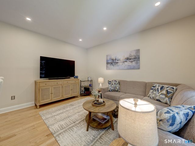 41 Marble Faun Lane 41, Windsor, CT 06095