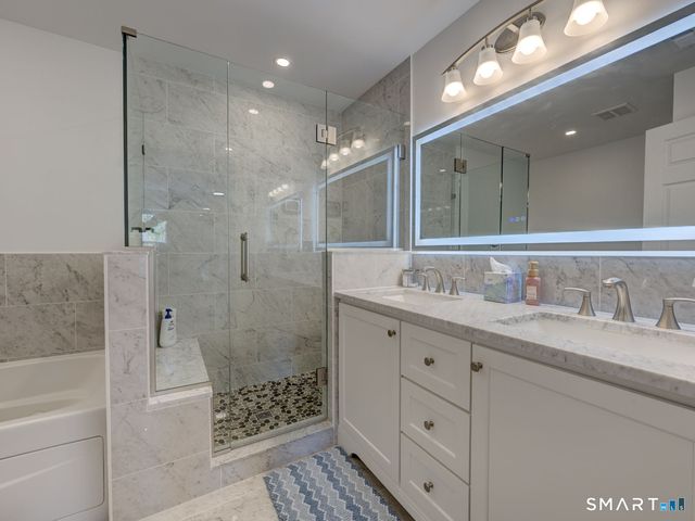 41 Marble Faun Lane 41, Windsor, CT 06095