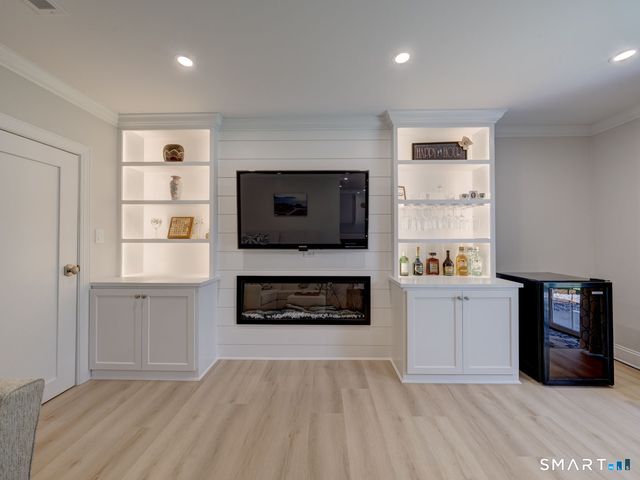 41 Marble Faun Lane 41, Windsor, CT 06095