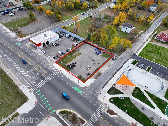 11661 Dexter Avenue, Detroit, MI 48206