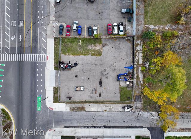 11661 Dexter Avenue, Detroit, MI 48206