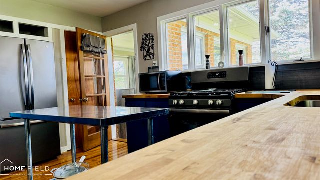 1989 N M-52 Road, Owosso, MI 48867