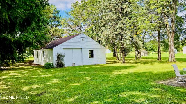 1989 N M-52 Road, Owosso, MI 48867