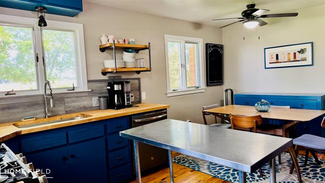 1989 N M-52 Road, Owosso, MI 48867