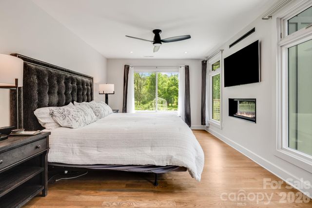 150 Shope Creek Road, Asheville, NC 28805