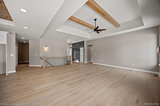 35873 GLENVILLE Drive, New Baltimore, MI 48047