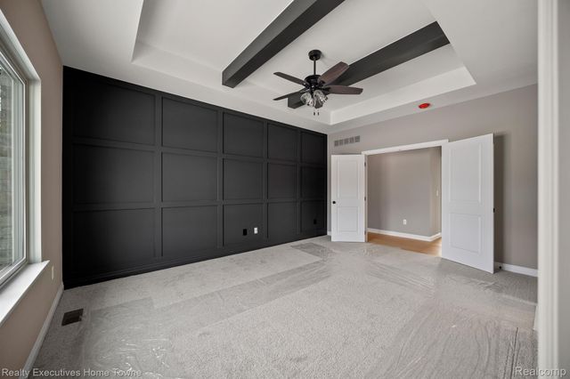 35873 GLENVILLE Drive, New Baltimore, MI 48047