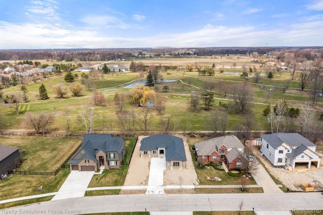 35873 GLENVILLE Drive, New Baltimore, MI 48047